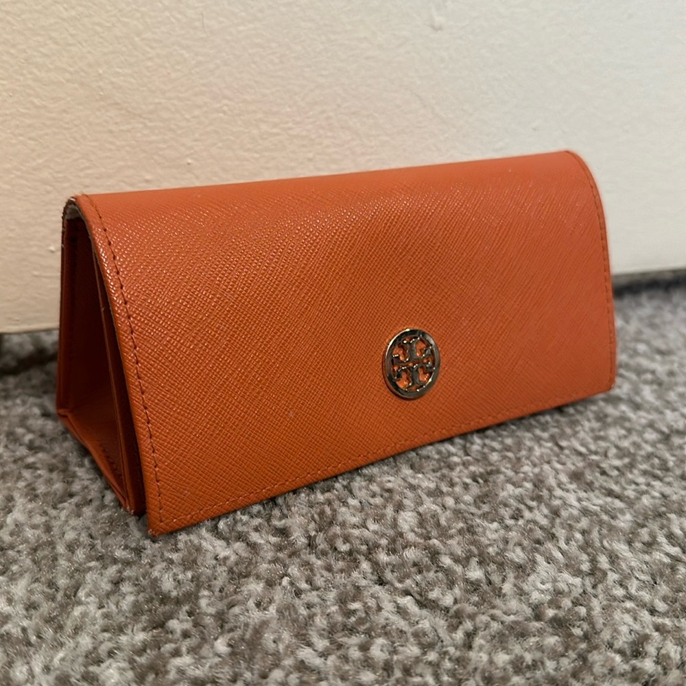 Tory Burch Saffiano Leather Fold Over Sunglasses Case